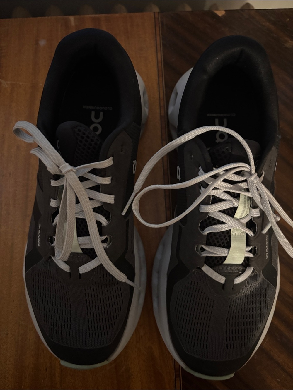 Women’s On Cloud Tec Black and Gray Running Sneakers with Cushioned Support